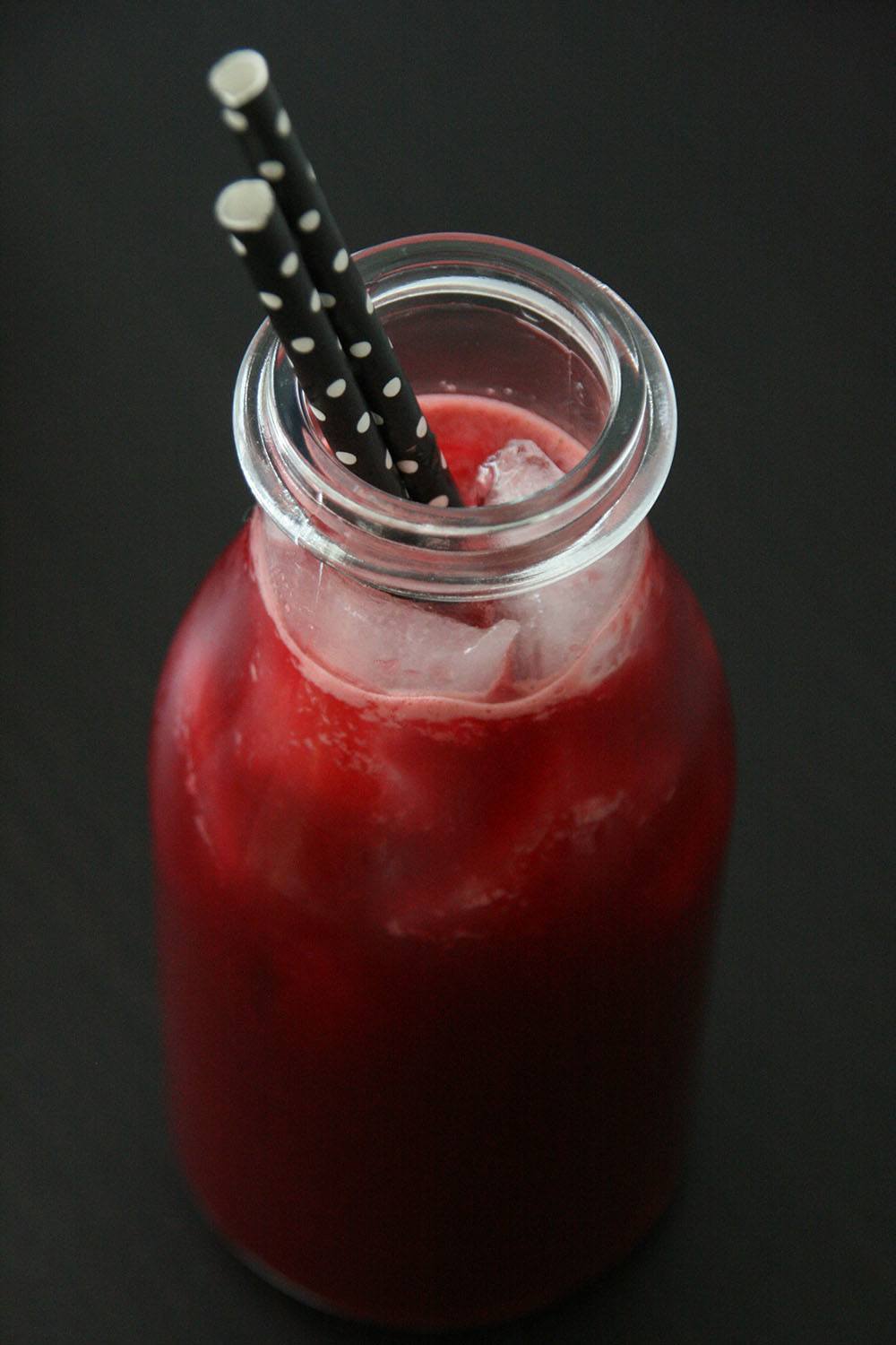 Opskrift pa laekker rodbede og ananas juice